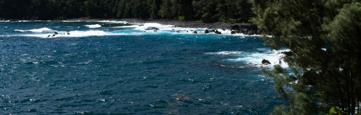 Beautiful blue waters at Lapahoehoe on the Big Island