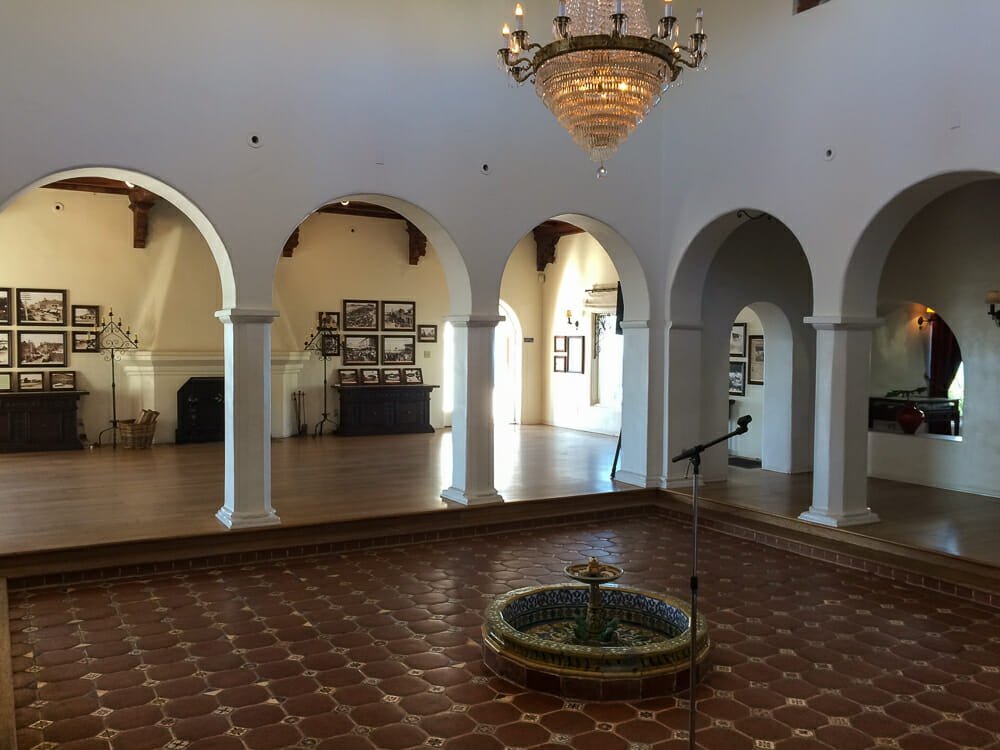 Interior courtyard at Casa Romantica