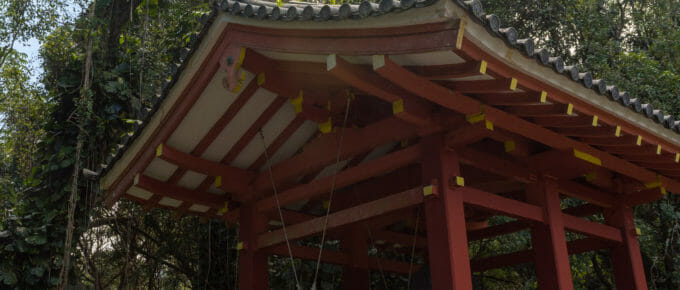 Byodo-In Temple bell pagoda