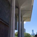 Hawaii State Capitor columns