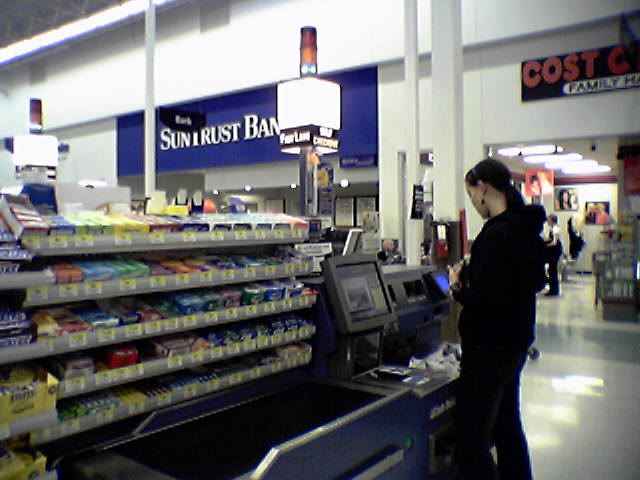 Walmart Self-checkout scam - Photo credit: Ben Schumin from Montgomery Village, Maryland, USA, CC BY-SA 2.0 <https://creativecommons.org/licenses/by-sa/2.0>, via Wikimedia Commons